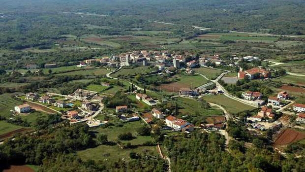 Panorama SV. LOVREC